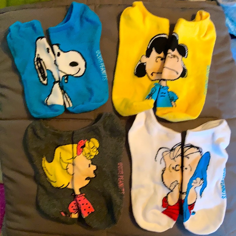Set of 4 Peanuts socks